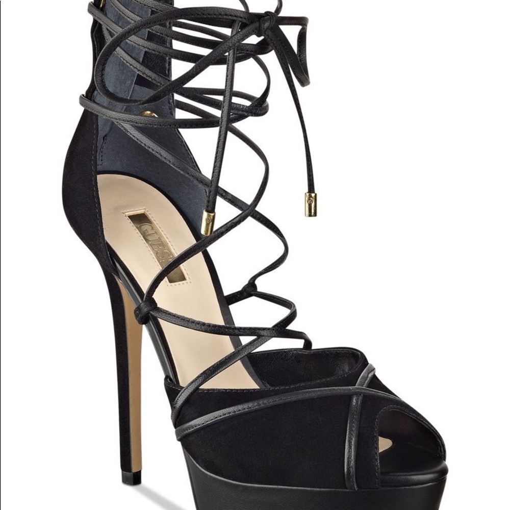 Guess raja suede heel size 7